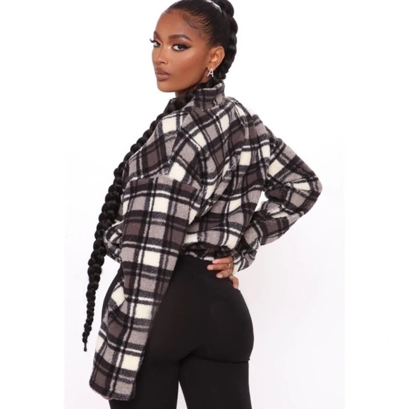 Love Tree Plaid Sherpa Quarter Zip Pullover​​​​​​​​​​ - Picture 2 of 4